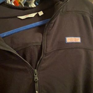 Vineyard vines women’s shep shirt.